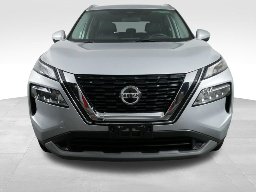 Used 2021 Nissan Rogue SV w/ Premium Package AWD/4WD image 3