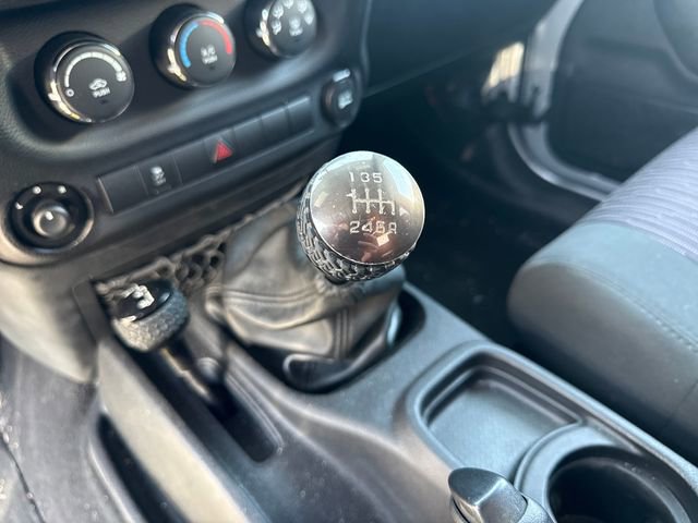 Used 2011 Jeep Wrangler Sport AWD/4WD image 23