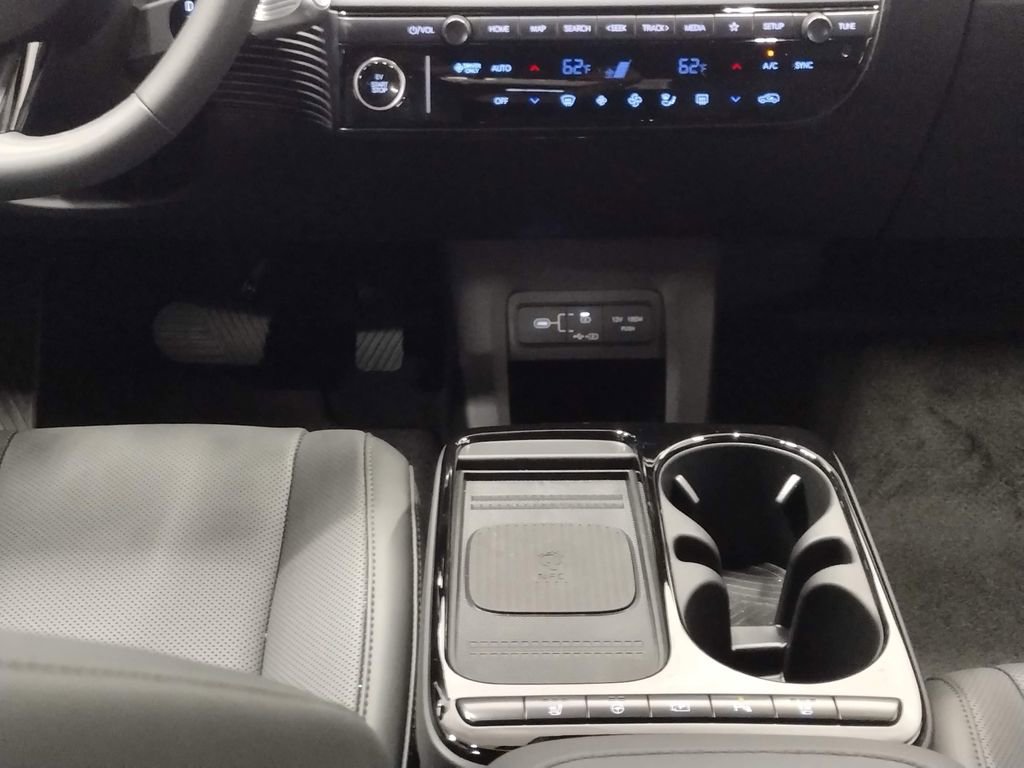 New 2025 Hyundai Ioniq 5 XRT image 40