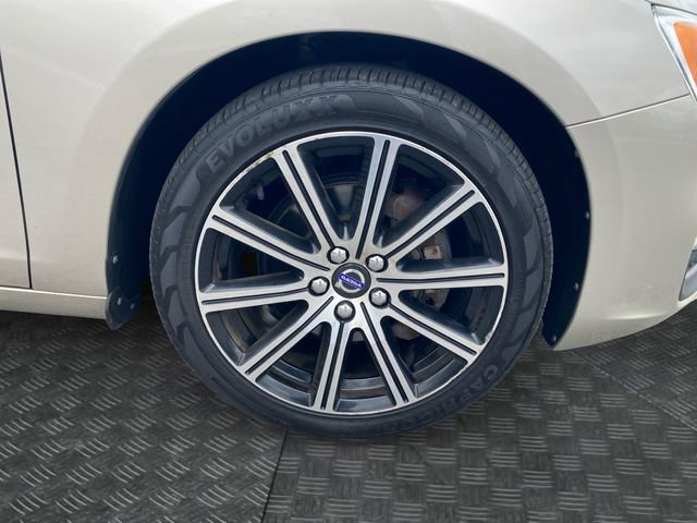 Used 2018 Volvo S60 T5 Inscription image 35