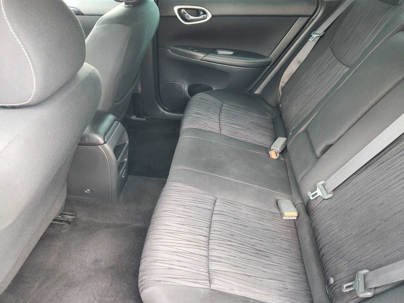 Used 2019 Nissan Sentra SV w/ Exterior Package FWD image 29