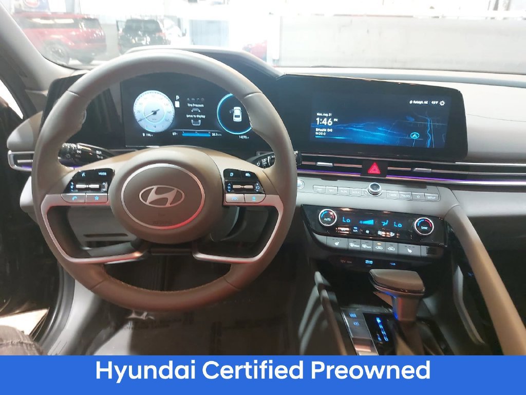 Certified 2024 Hyundai Elantra SEL w/ Convenience Package FWD image 15