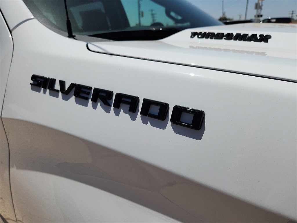 New 2026 Chevrolet Silverado 1500 Custom w/ Turbomax Blackout Package image 10