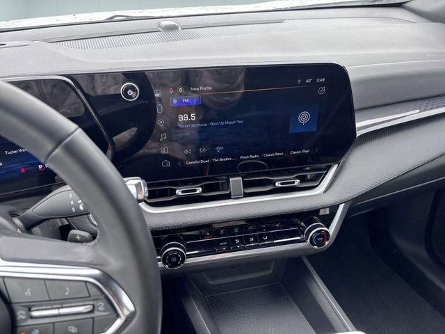 Used 2025 Chevrolet Equinox LT FWD image 26
