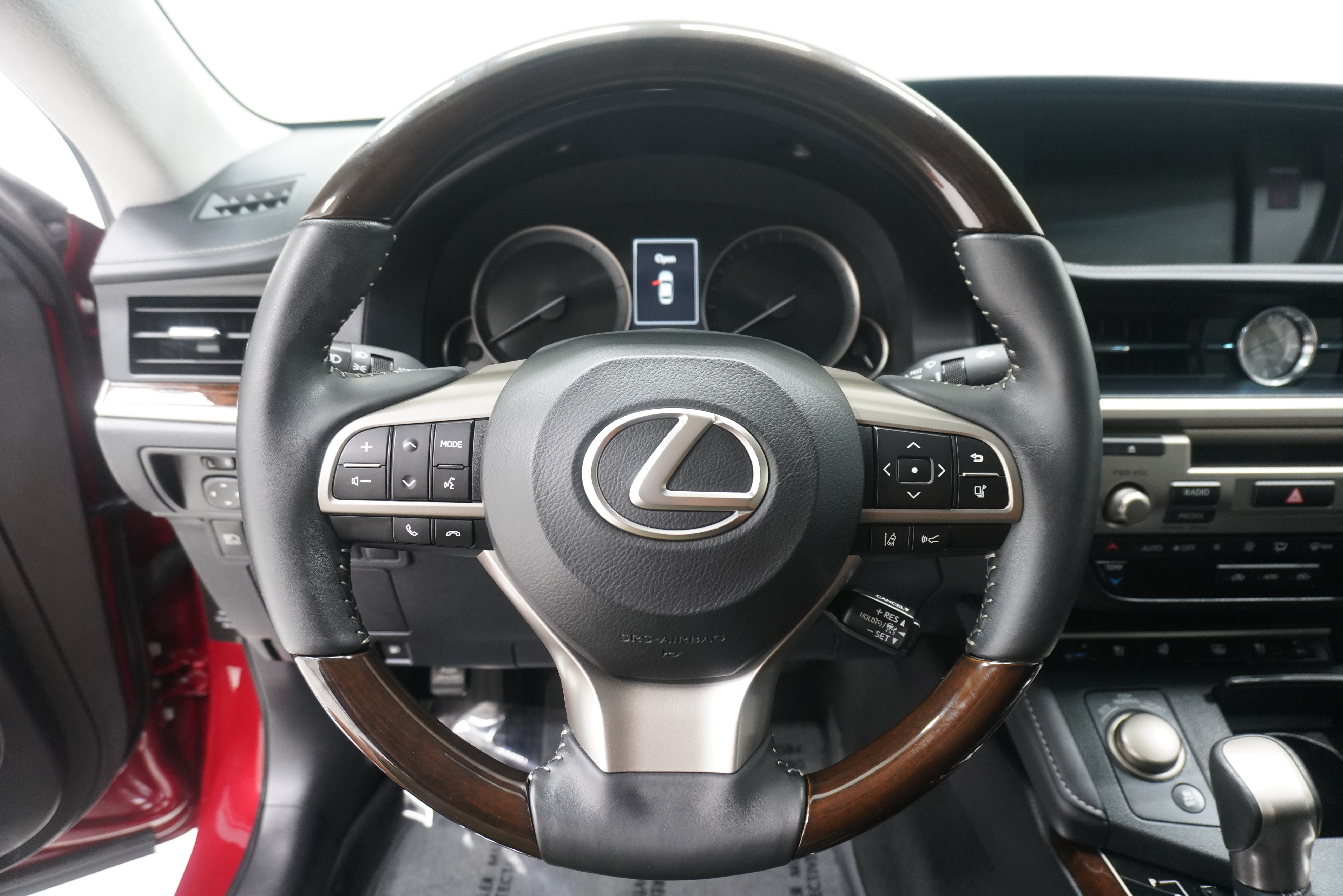 Used 2017 Lexus ES 350 w/ Luxury Package FWD image 15