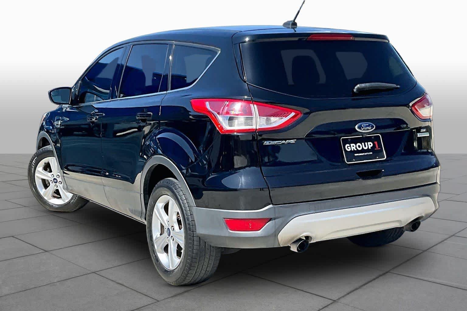 Used 2016 Ford Escape SE FWD image 11