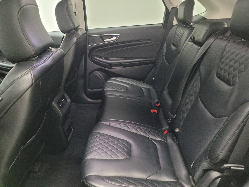 Used 2023 Ford Edge Titanium w/ Equipment Group 301A image 18