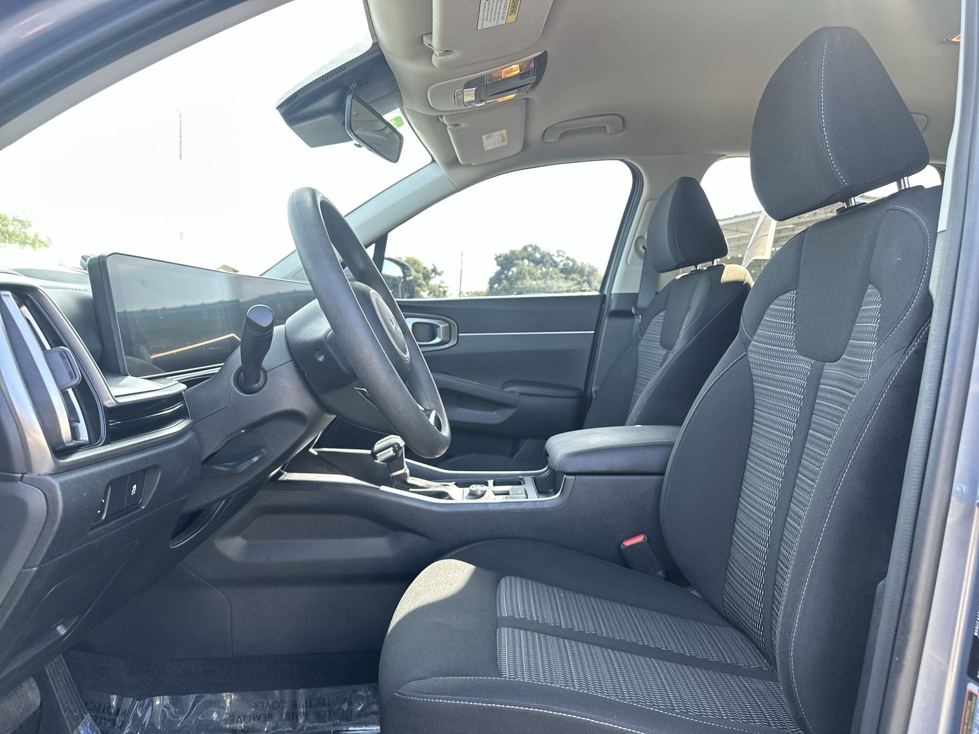 Certified 2024 Kia Sorento LX FWD image 13