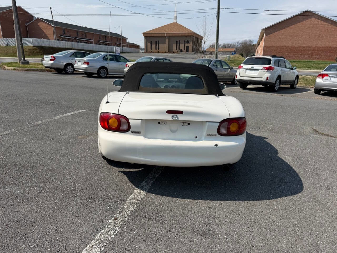 Used 1999 MAZDA MX-5 Miata image 5