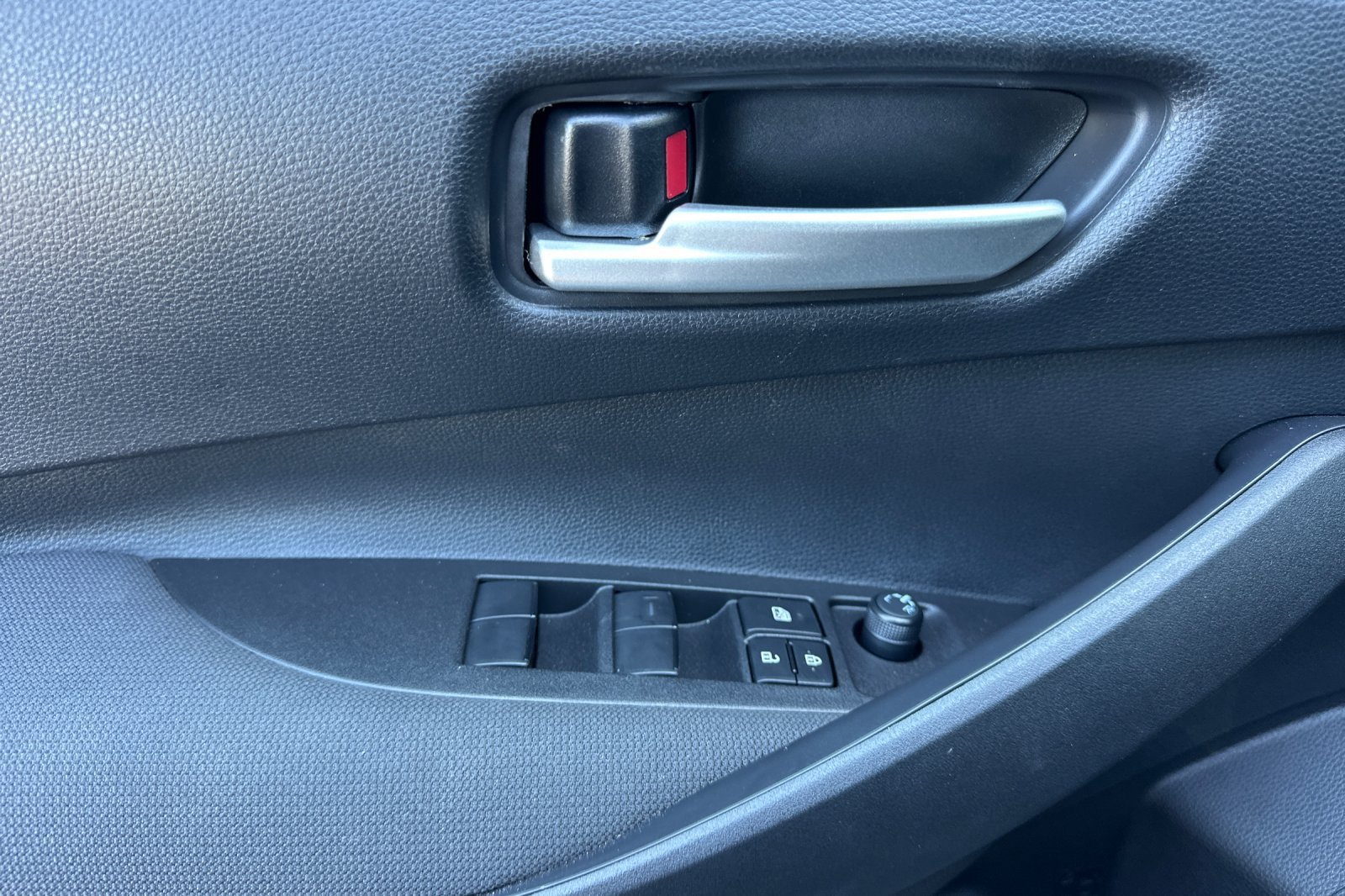 Certified 2026 Toyota Corolla SE FWD image 11