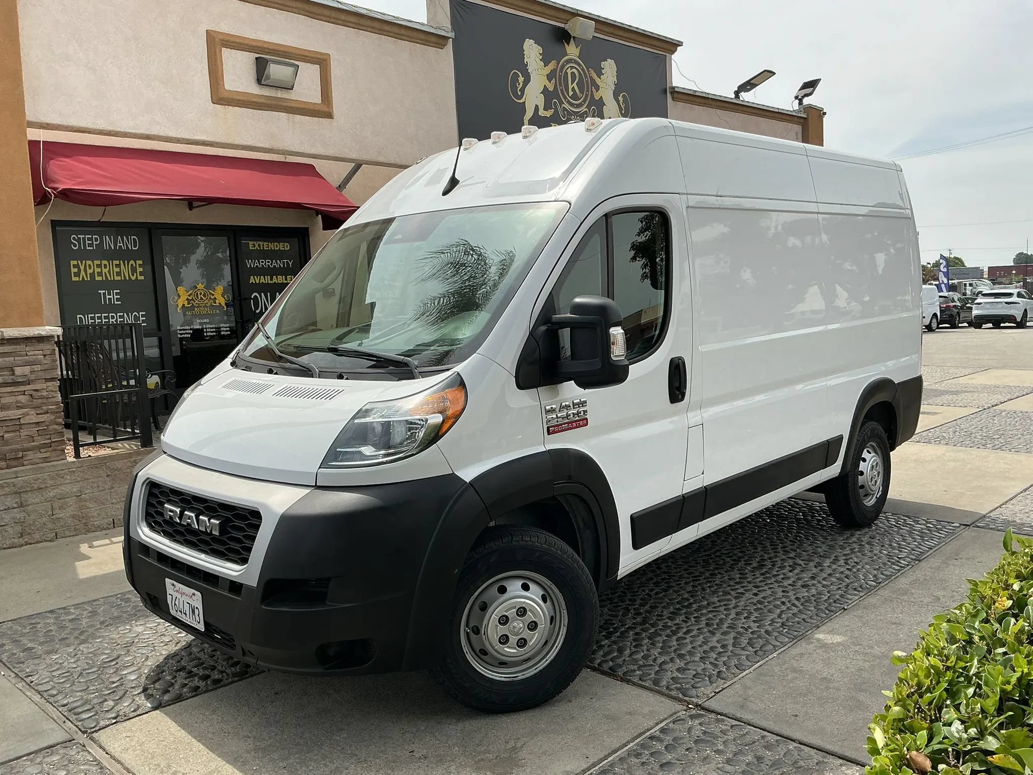 Used 2022 RAM ProMaster 2500 FWD image 1