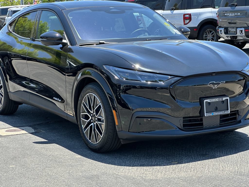 New 2026 Ford Mustang Mach-E Premium RWD image 11