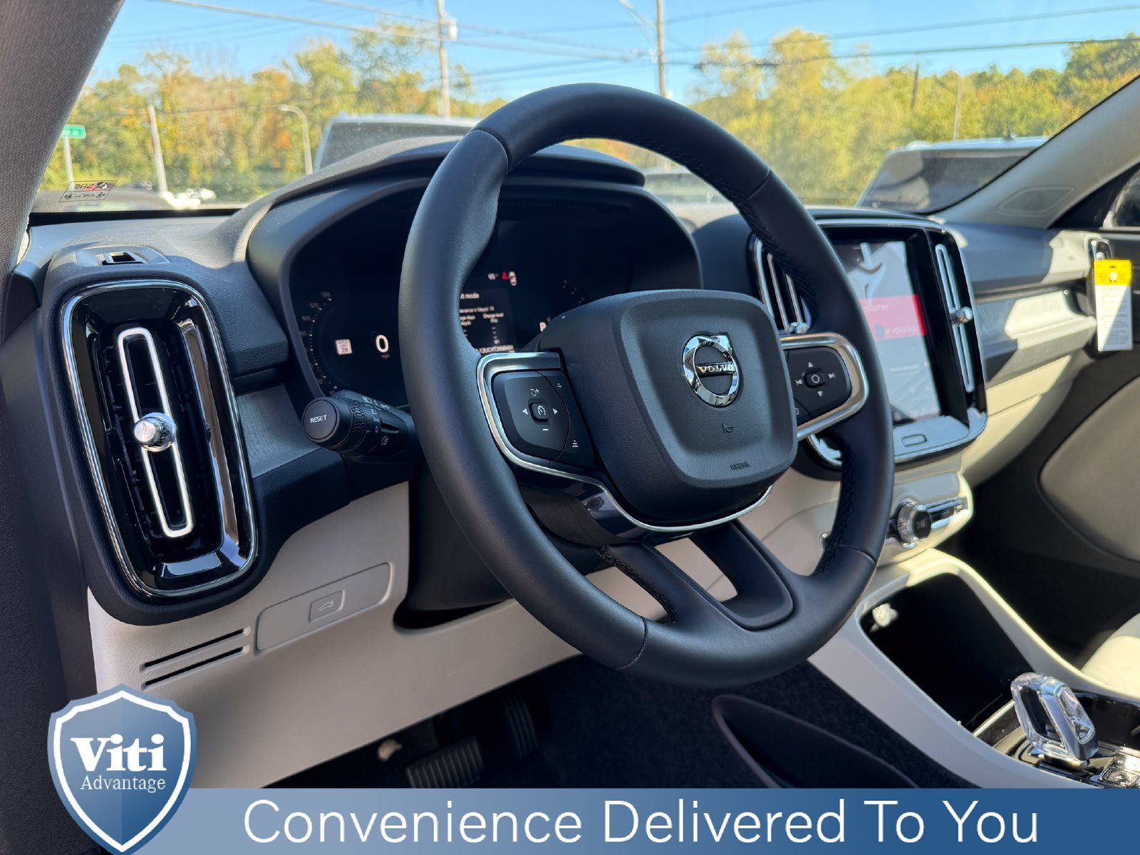 New 2026 Volvo XC40 B5 Plus w/ Protection Package Premier AWD/4WD image 12