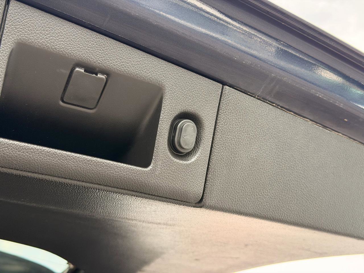 Used 2019 GMC Yukon Denali w/ Denali Ultimate Package image 23