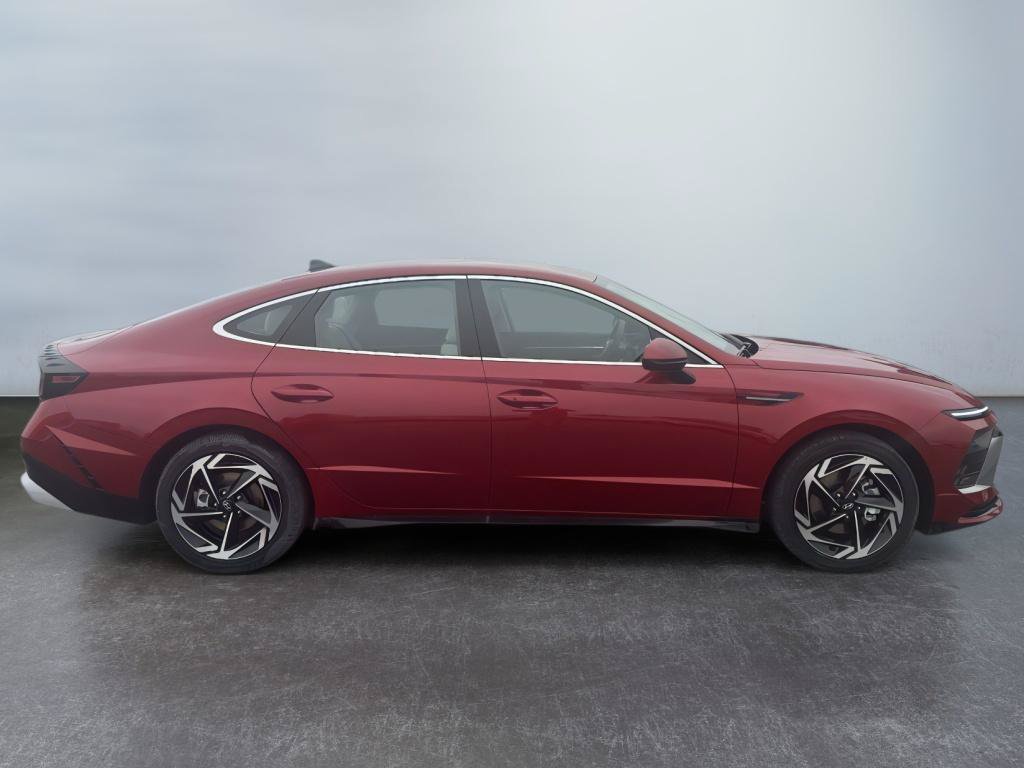 New 2026 Hyundai Sonata SEL AWD/4WD image 4