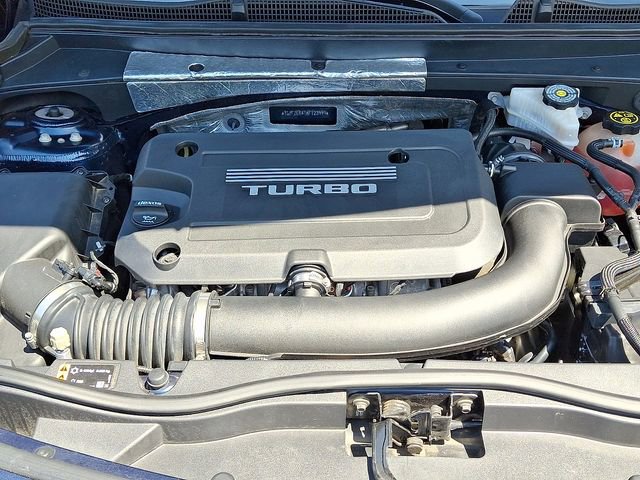 Used 2019 Cadillac XT4 Premium Luxury w/ Driver Awareness Package image 28