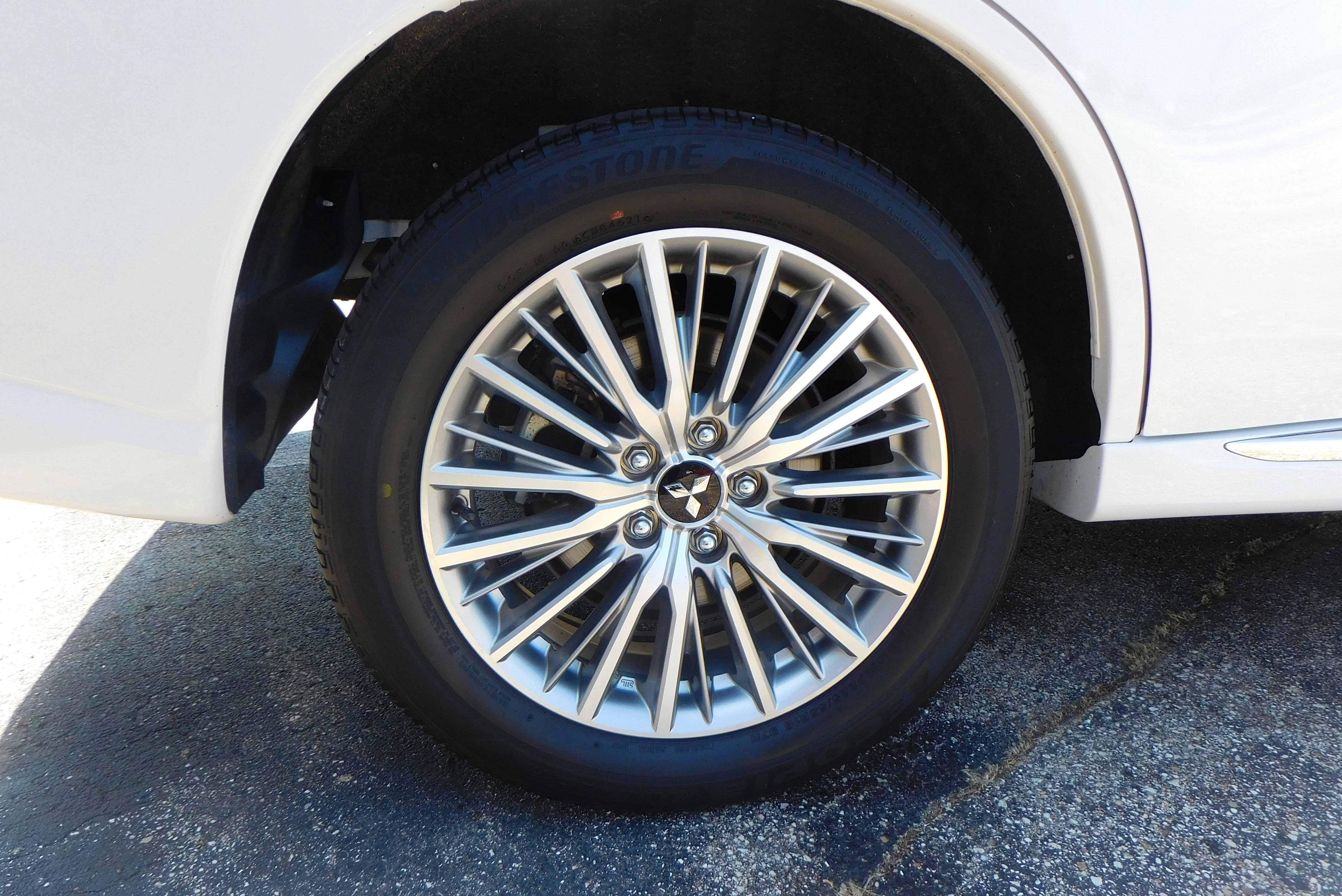 Used 2022 Mitsubishi Outlander SEL image 8