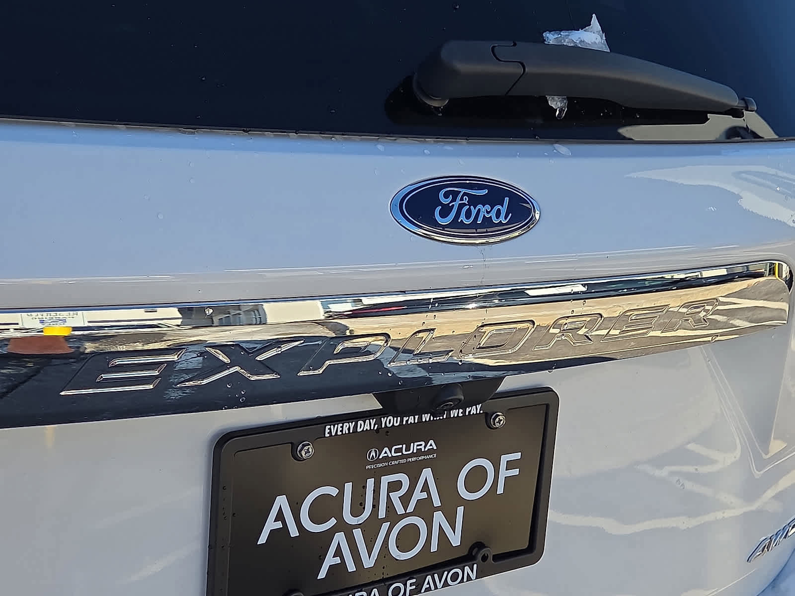 Used 2022 Ford Explorer Limited w/ Equipment Group 301A image 29