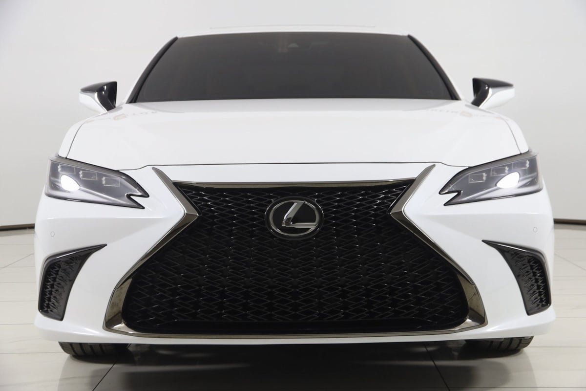 Used 2025 Lexus ES 300h F Sport w/ Accessory Package (Z1) image 51