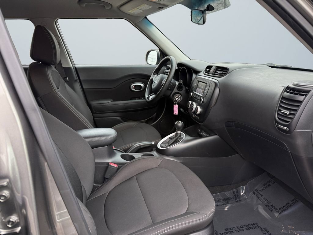 Used 2019 Kia Soul Base image 15