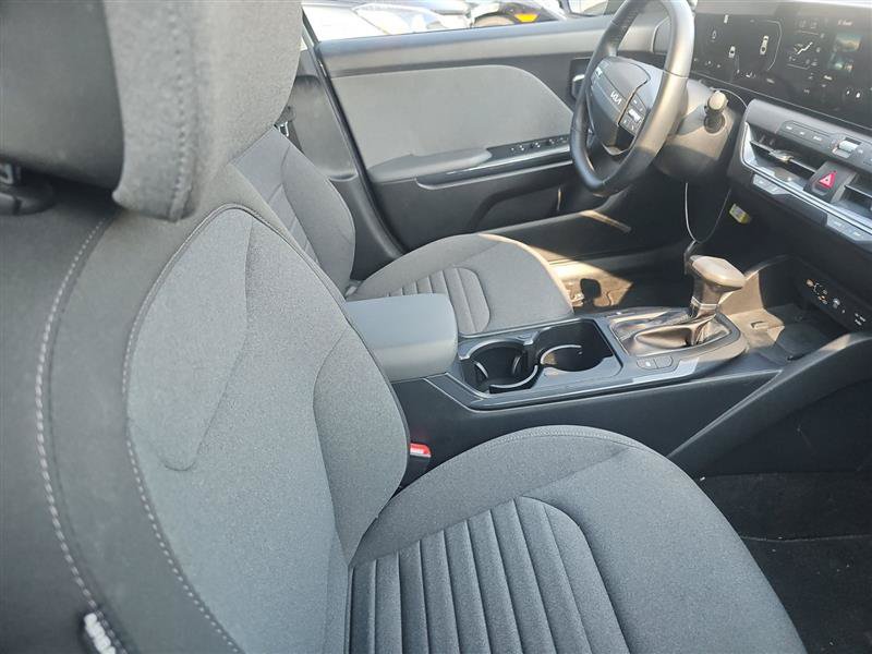 Used 2025 Kia K4 EX FWD image 10