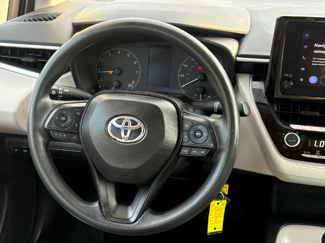 Used 2025 Toyota Corolla LE FWD image 13
