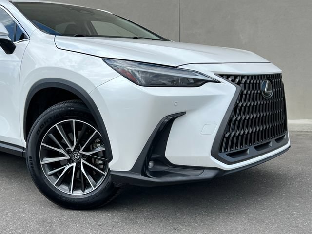 Used 2024 Lexus NX 250 FWD image 2