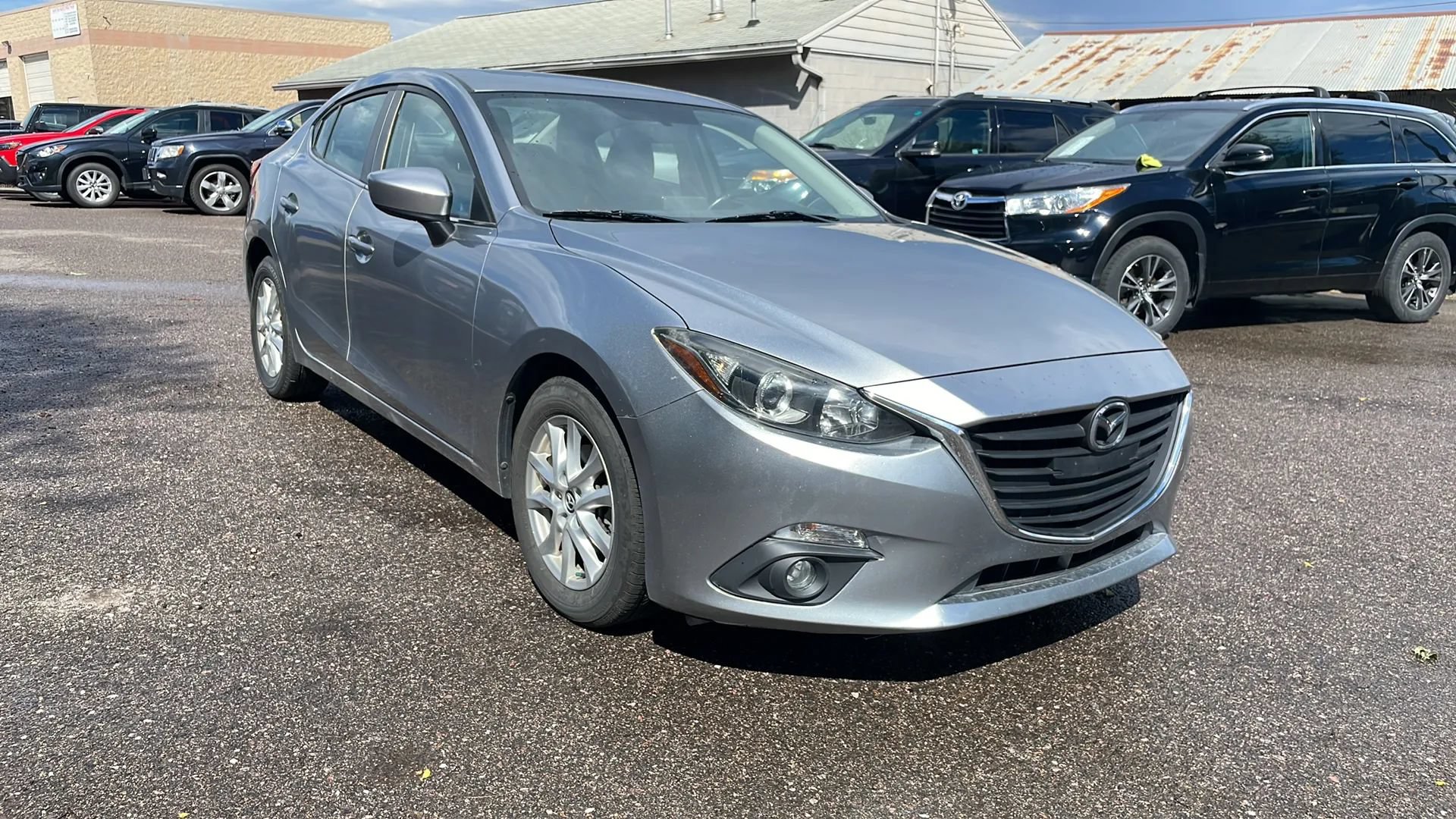 Used 2015 MAZDA MAZDA3 i Grand Touring FWD image 8