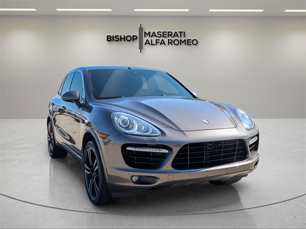 Used 2014 Porsche Cayenne Turbo S image 1