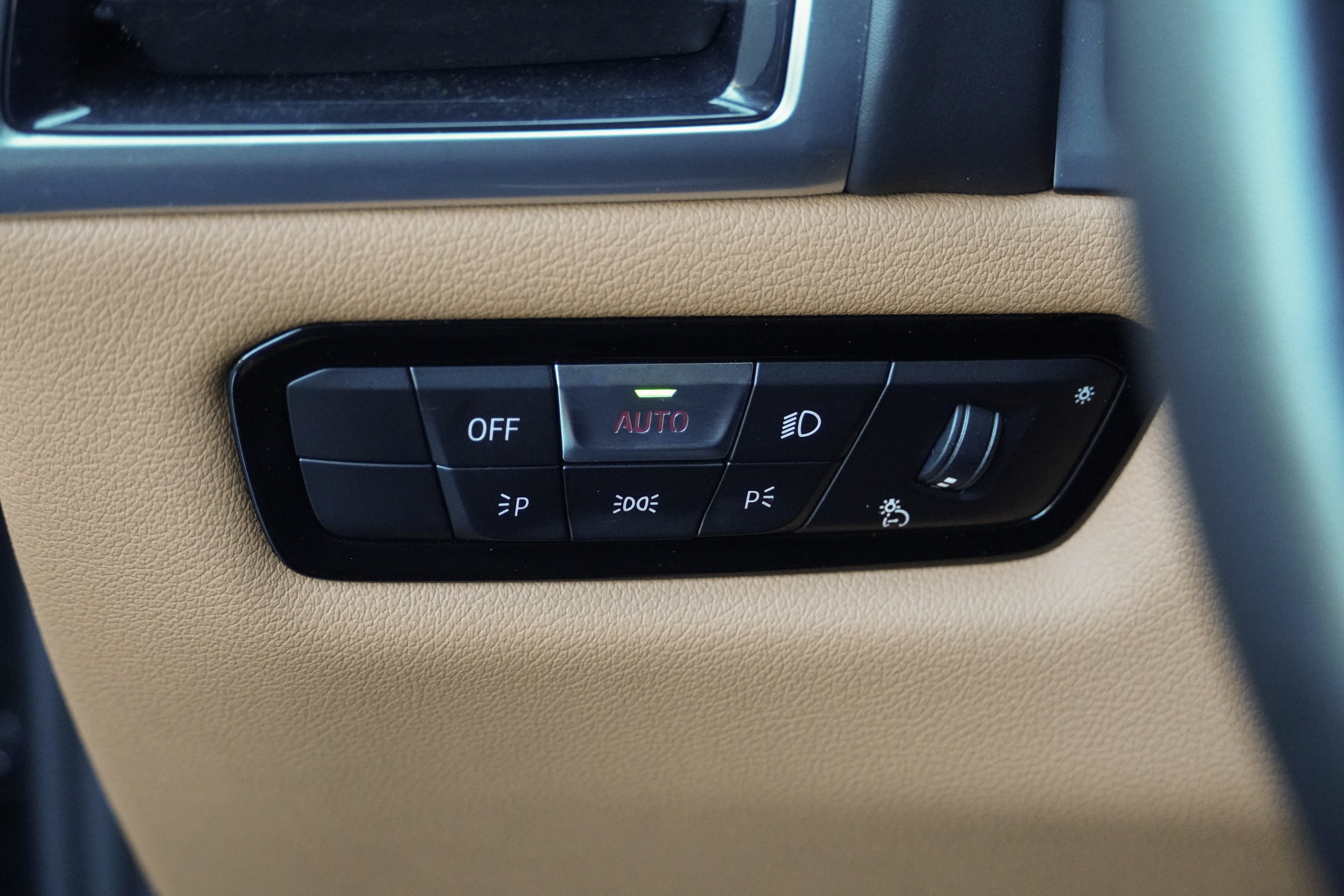 Certified 2023 BMW 840i xDrive Coupe AWD/4WD image 14