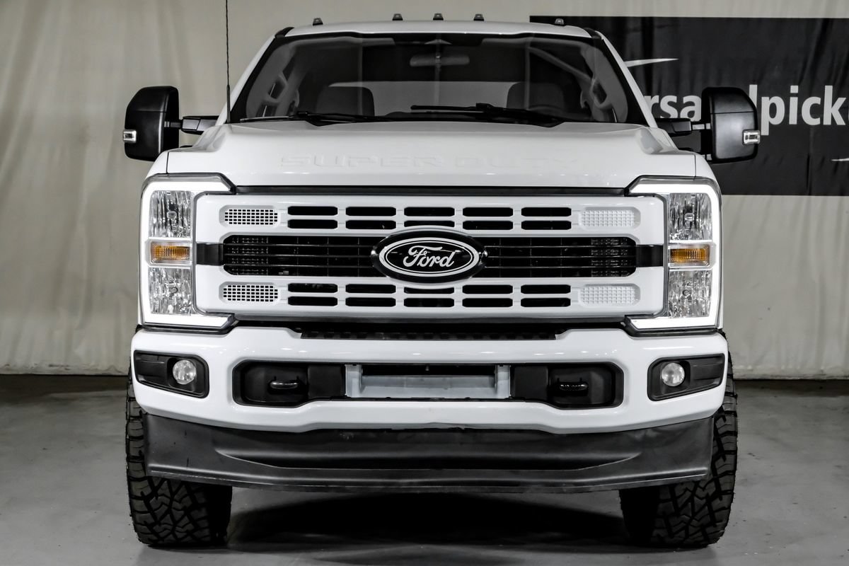 Used 2024 Ford F350 XL w/ XL Driver Assist Package AWD/4WD image 3