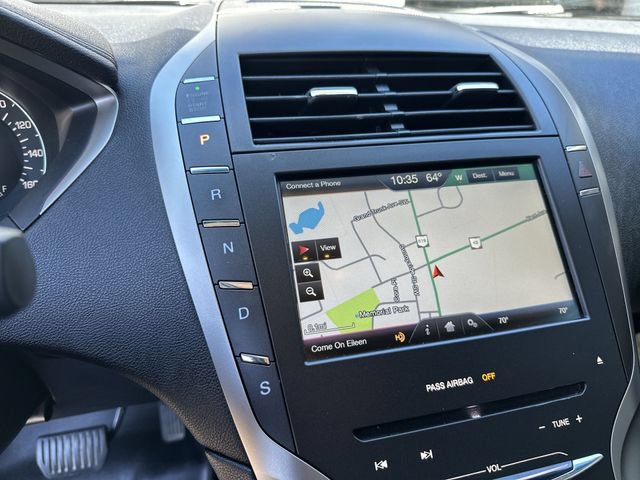 Used 2015 Lincoln MKZ w/ Equipment Group 102A Reserve FWD image 23