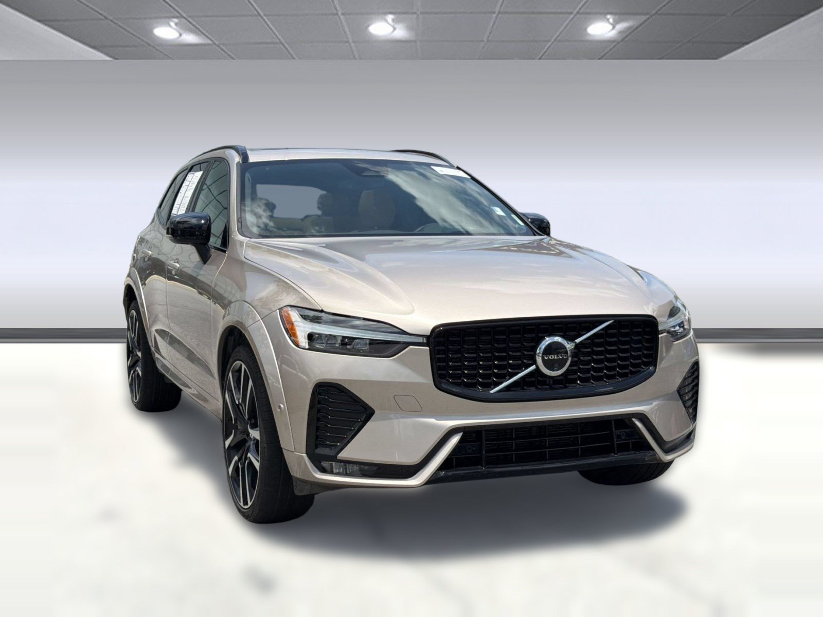 Certified 2024 Volvo XC60 B5 Ultimate AWD/4WD image 7