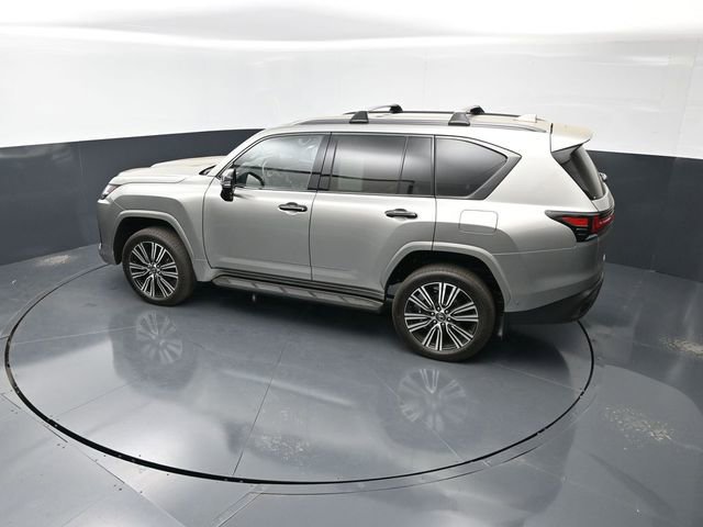 Used 2025 Lexus LX 700h Luxury w/ Appearance Package AWD/4WD image 16