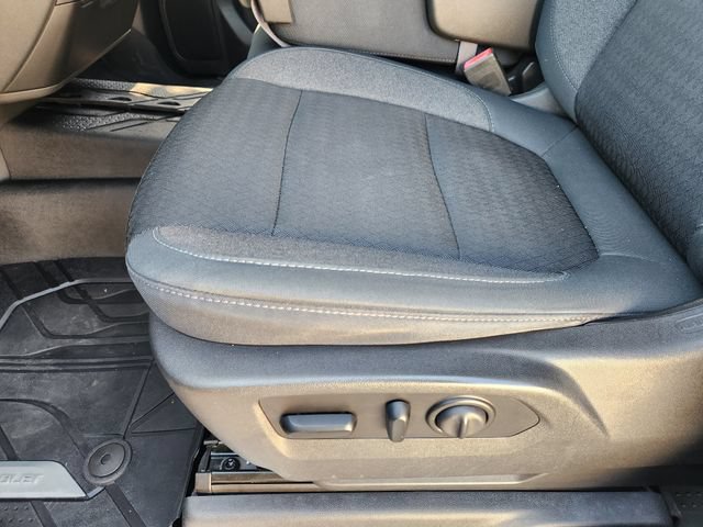 Used 2019 Chevrolet Silverado 1500 LT w/ Texas Edition AWD/4WD image 25