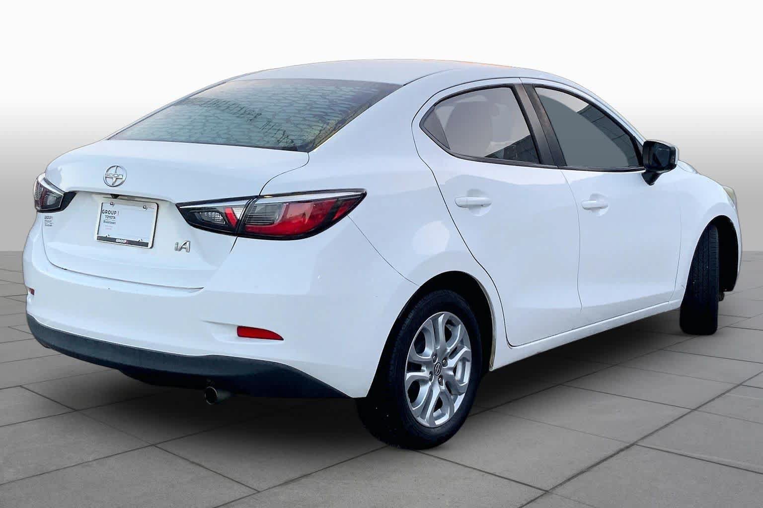 Used 2016 Scion iA FWD image 11