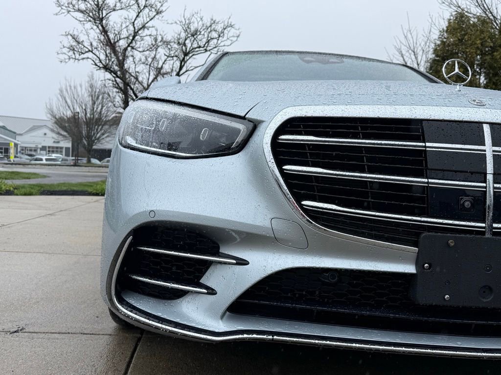 Used 2022 Mercedes-Benz S 580 4MATIC Sedan image 5