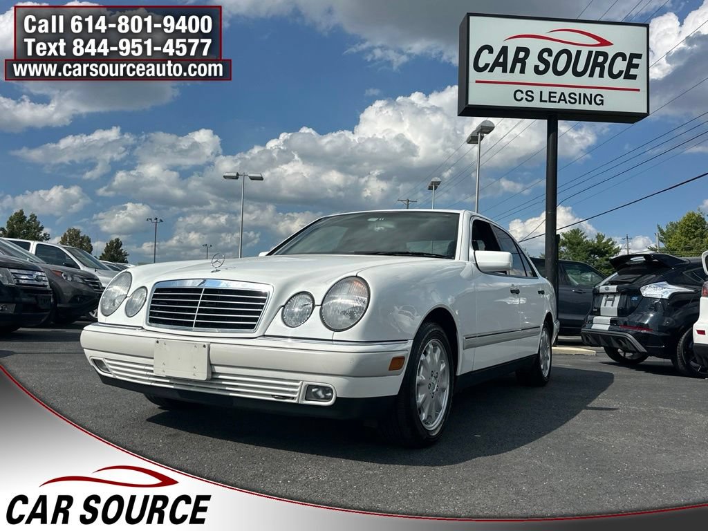 Used 1996 Mercedes-Benz E 320 Sedan video 1
