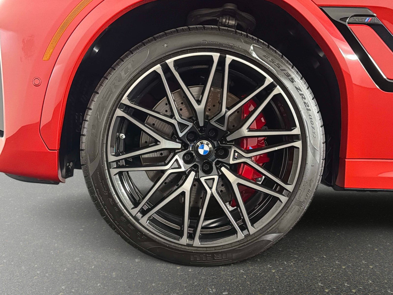 Used 2025 BMW X6 M Competition w/ Executive Package AWD/4WD image 19