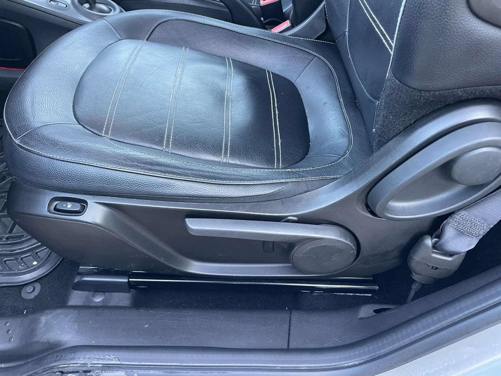Used 2016 smart fortwo Prime RWD image 14