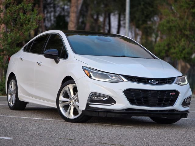 Used 2018 Chevrolet Cruze Premier image 1