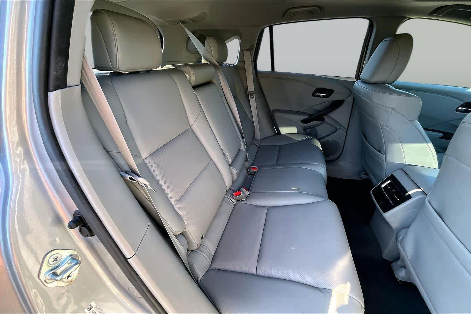Used 2018 Acura RDX w/ Advance Package AWD/4WD image 19
