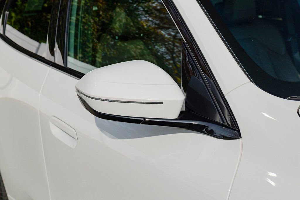 Used 2025 BMW X3 xDrive30i w/ M Sport Package image 10