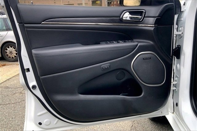 Used 2020 Jeep Grand Cherokee High Altitude image 18
