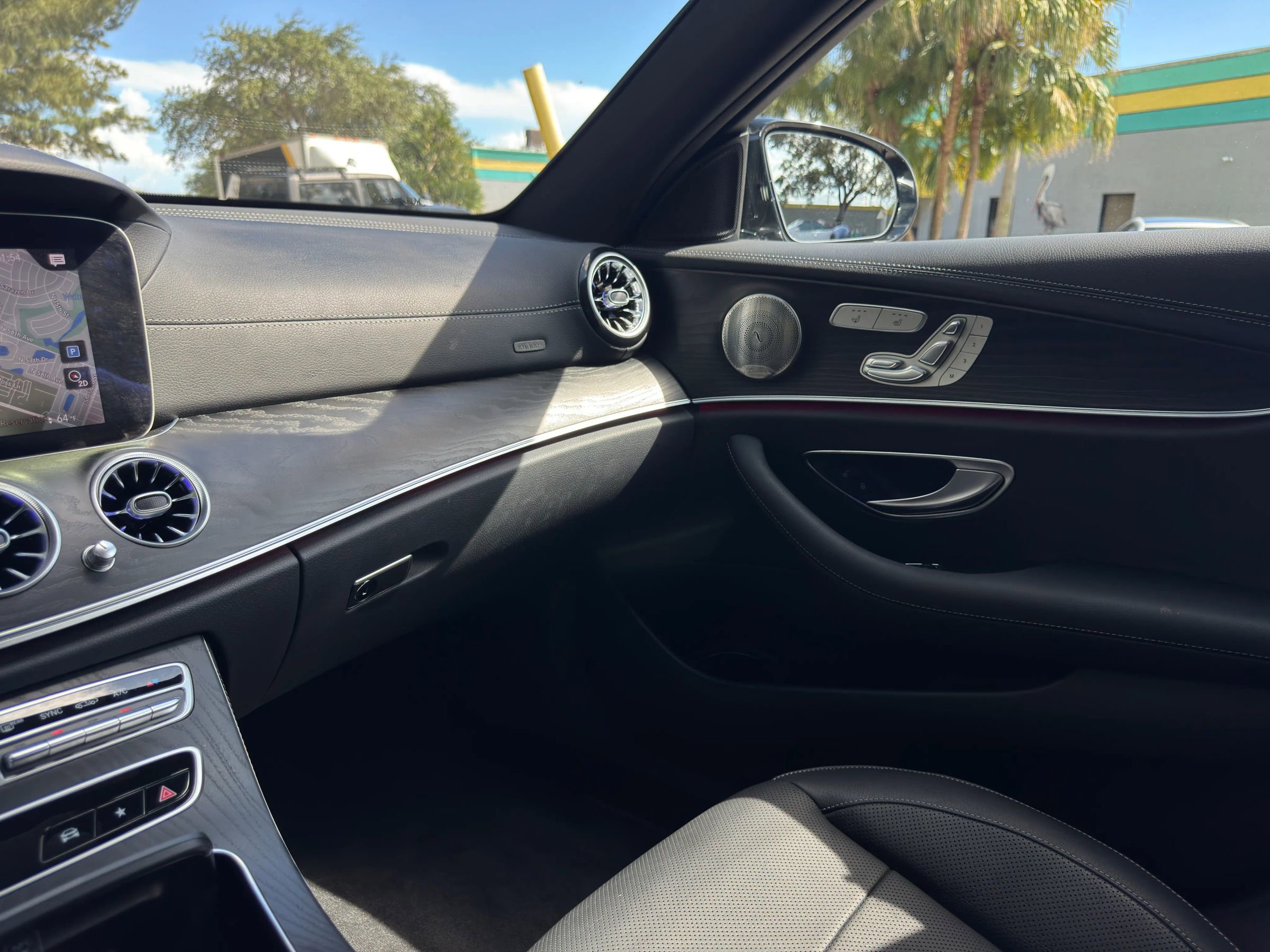 Used 2022 Mercedes-Benz E 450 4MATIC Sedan image 25