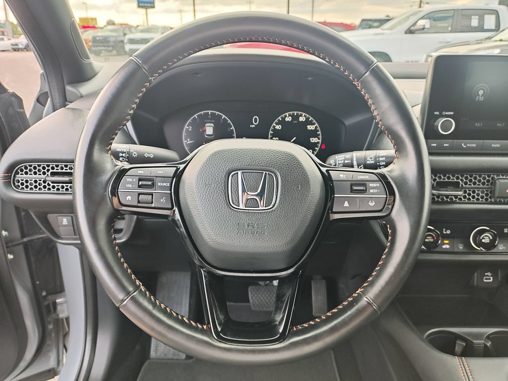 Used 2025 Honda HR-V Sport image 17