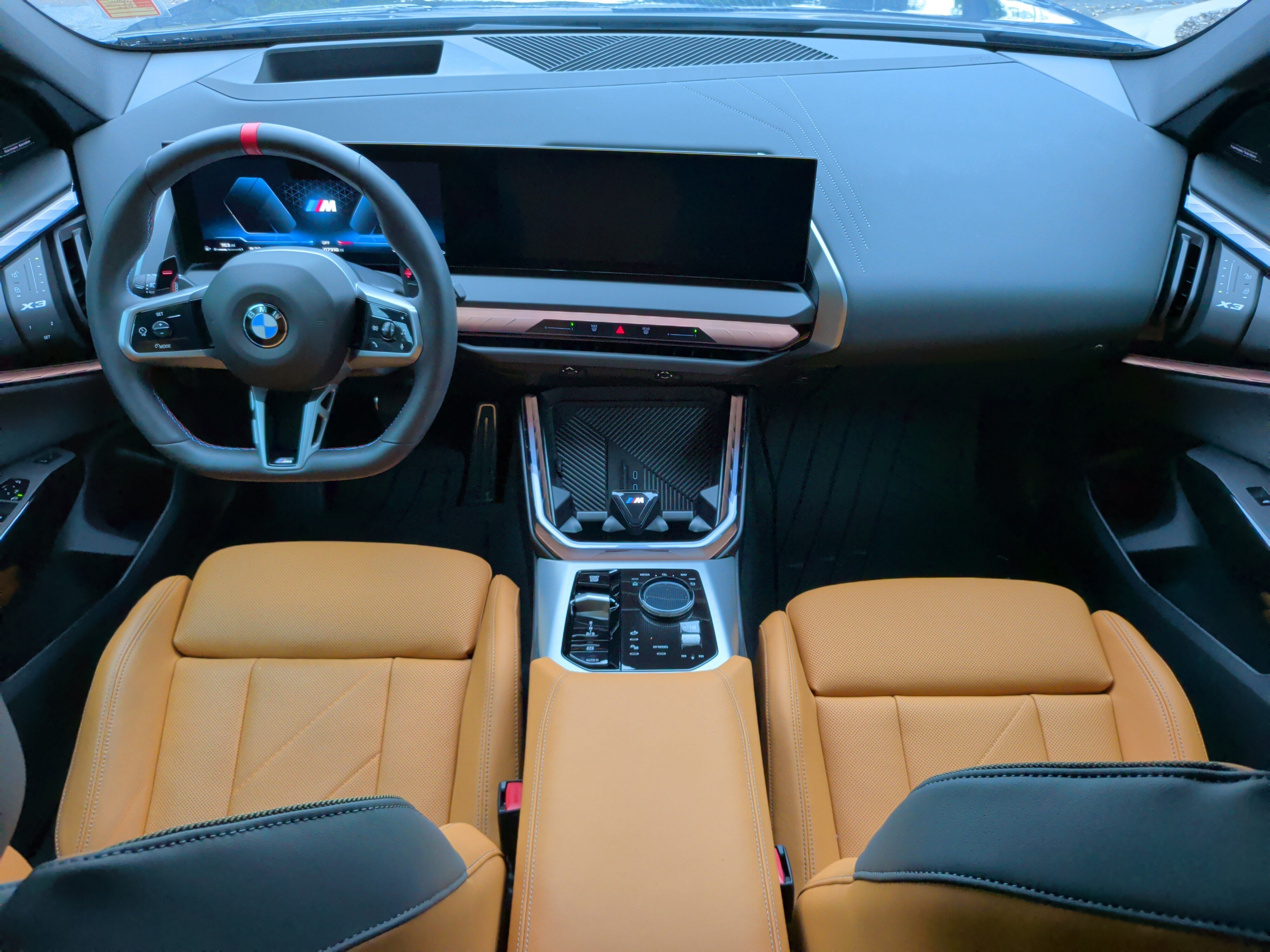 Certified 2025 BMW X3 M50 w/ Premium Package AWD/4WD image 32