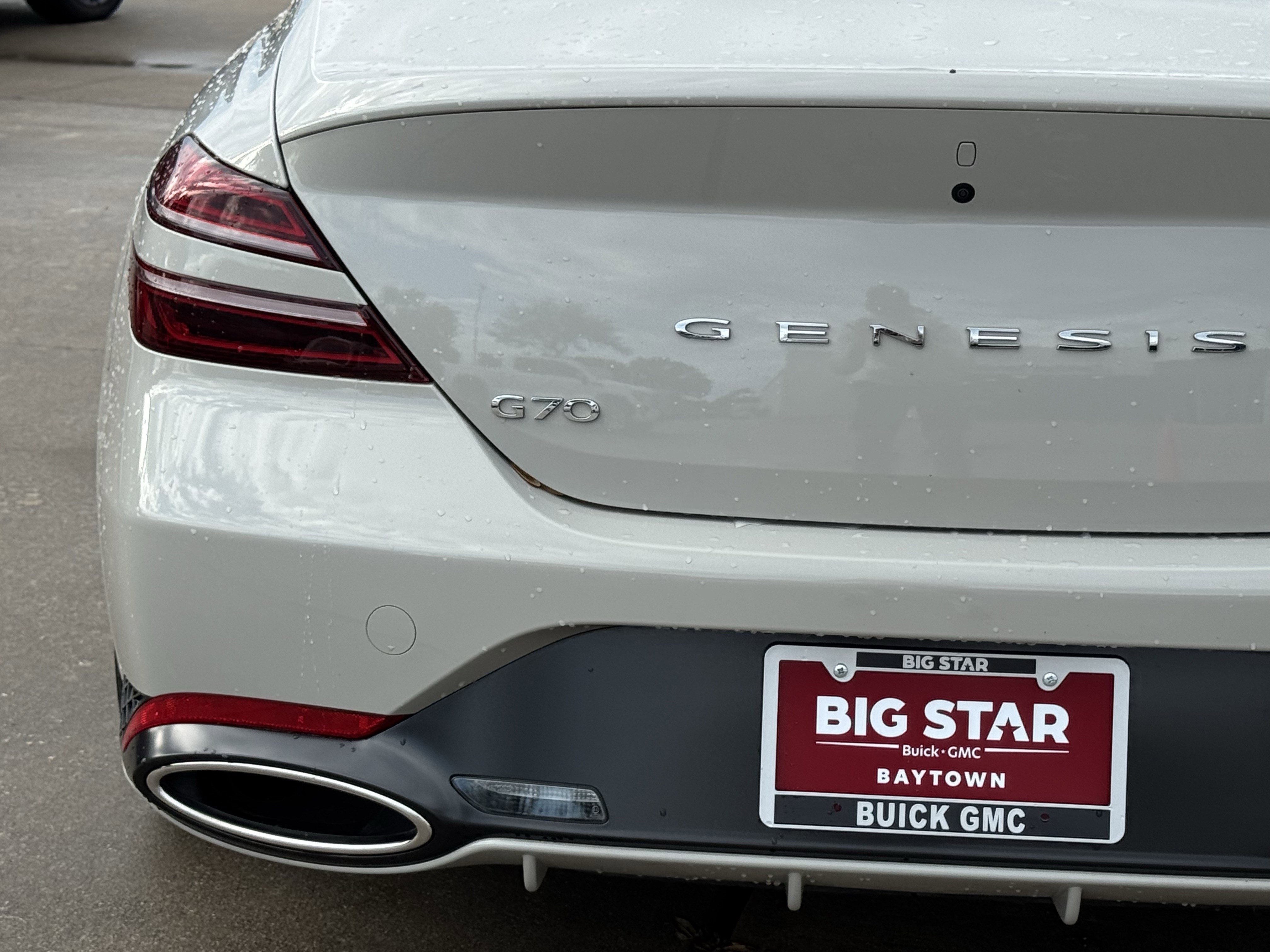 Used 2025 Genesis G70 2.5T AWD/4WD image 11