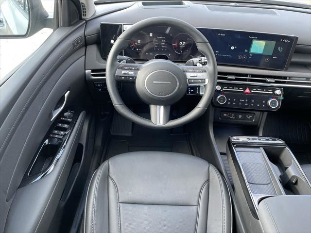 New 2025 Hyundai Tucson Limited image 18