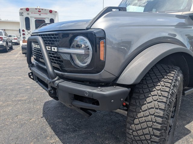 Certified 2024 Ford Bronco Wildtrak AWD/4WD image 5